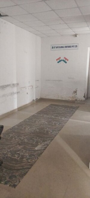 Room in  Office Space at Sector 53 – for Rent