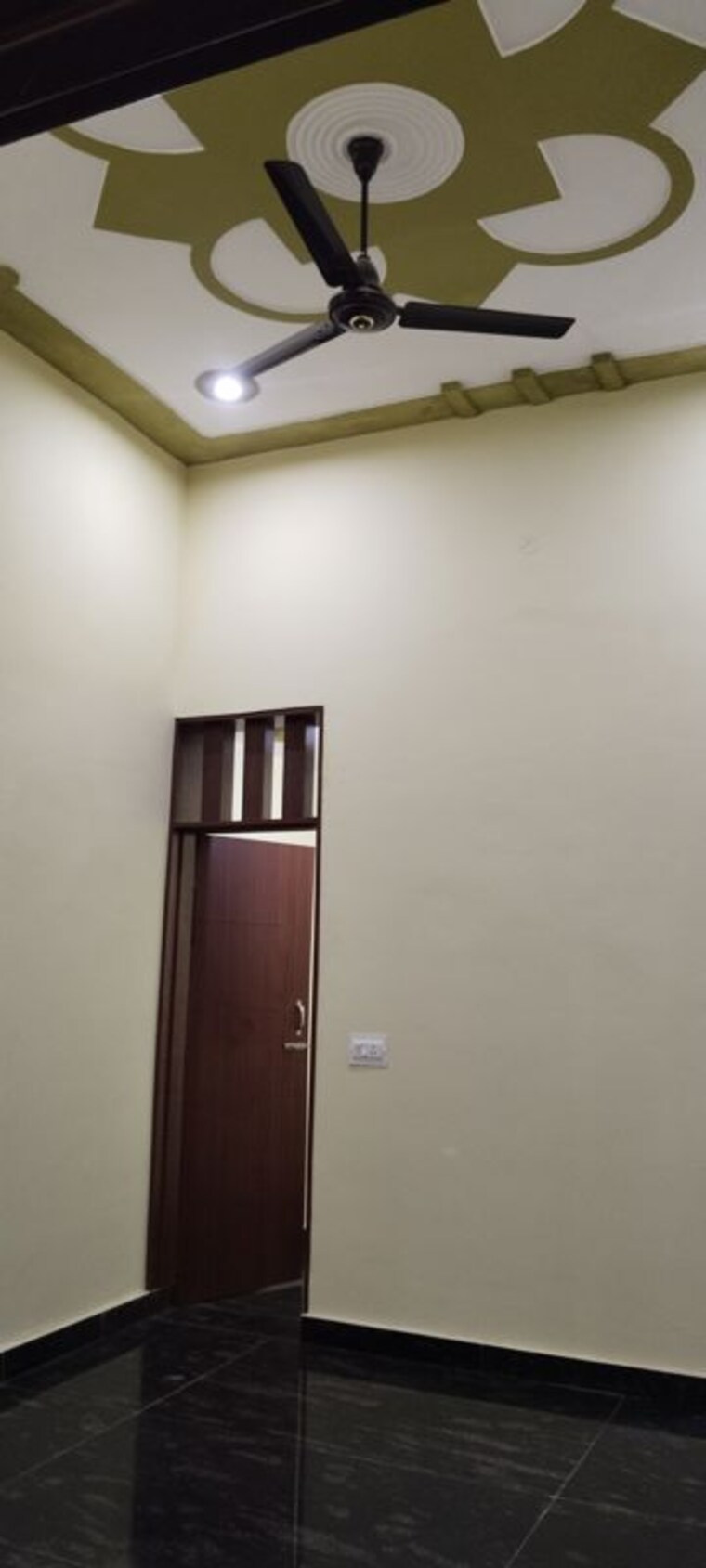 Room, meerut cantt 4 Bedroom 132 Sq.Yd. Independent House In Meerut Cantt Meerut 10603563