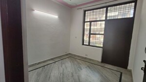 Room in 2 BHK Builder Floor at Sector 45 – for Rent
