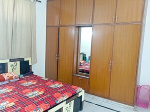 Bedroom in 3 BHK Builder Floor at Sector 9a – for Rent