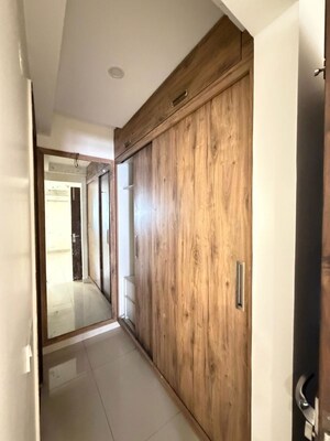 Building Lobby in 3 BHK Builder Floor at Sector 45 – for Rent