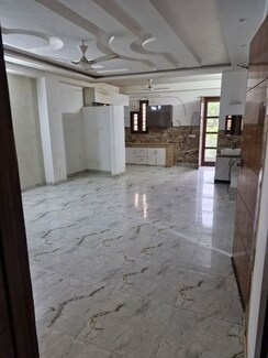 3 BHK + Prayer Room Builder Floor For Rent in Sector 10