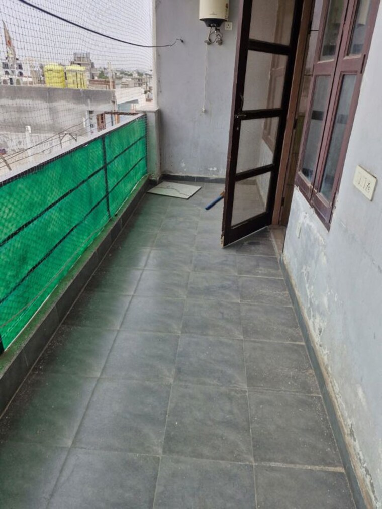 Balcony, sector 10 3 Bedroom 2450 Sq.Ft. Builder Floor In Sector 10 Gurgaon 10581289