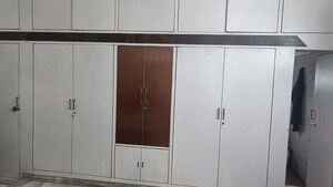 Furnished Amenities in 2 BHK Independent House at Sector 21 – for Rent
