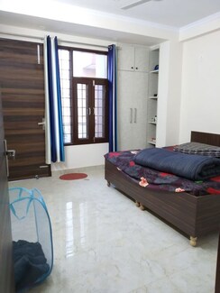 3 BHK + Prayer Room Builder Floor For Rent in Sector 45