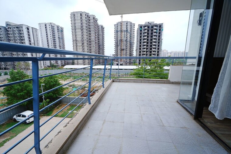 Balcony, godrej-oasis 2 Bedroom 1650 Sq.Ft. Apartment In Sector 88a Gurgaon 10603602