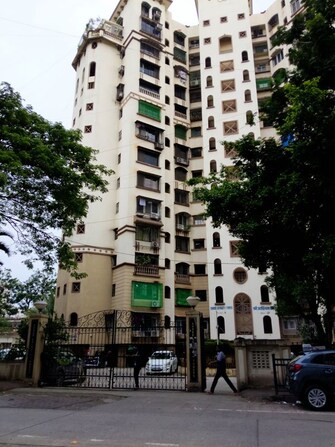2 BHK 700 Sq.Ft. Apartment in Shree Adinath Towers