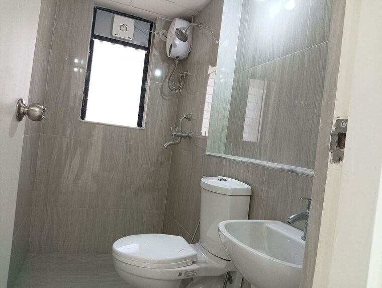 Bathroom, runwal-gardens 2 Bedroom 670 Sq.Ft. Apartment In Dombivli East Thane 10603624