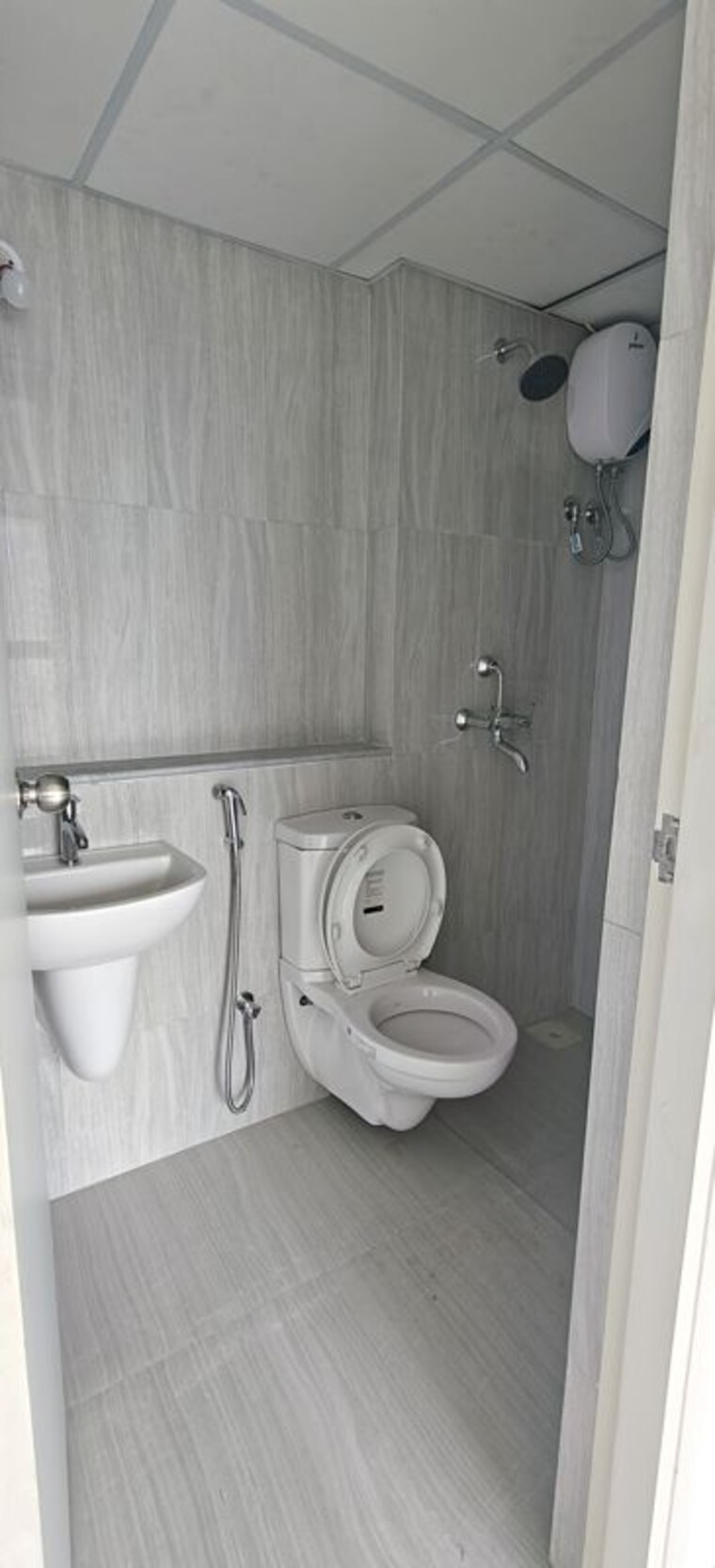 Bathroom, runwal-gardens 2 Bedroom 670 Sq.Ft. Apartment In Dombivli East Thane 10603624
