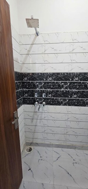 Balcony in 2 BHK Villa at Sector 10 Greater Noida – for Rent