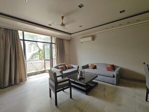 Living Room in 2 BHK Builder Floor at Hauz Khas – for Rent