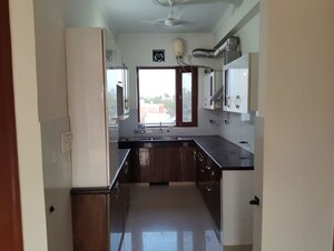 Kitchen in 3 BHK Builder Floor at Sector 45 – for Rent