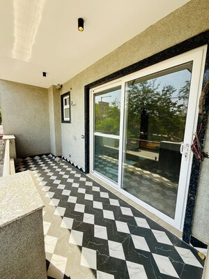 Balcony in 4 BHK Builder Floor at Sector 16 – for Sale