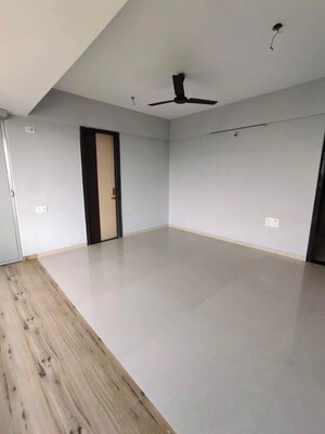 Room in 2 BHK Apartment at Raj Infinia, Malad West – for Sale