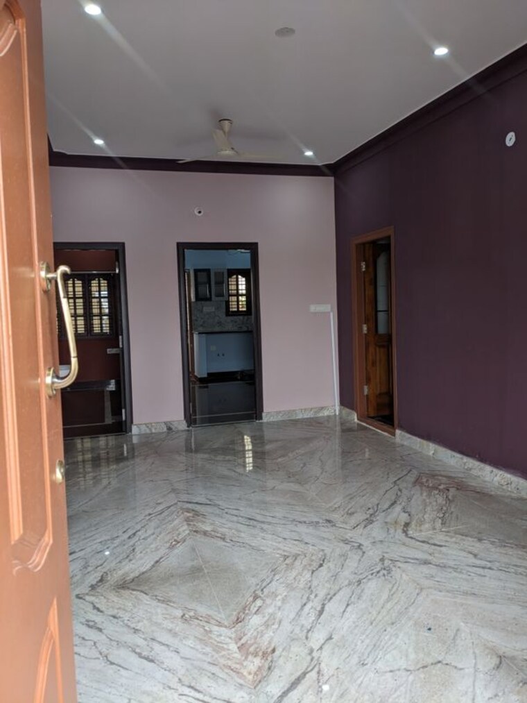 Room, yelahanka new town 2 Bedroom 1000 Sq.Ft. Apartment In Yelahanka New Town Bangalore 10603650