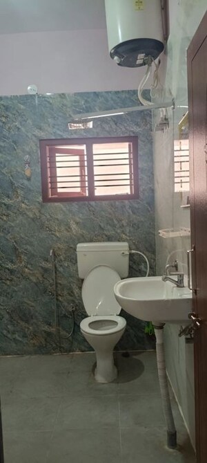 Bathroom in 2 BHK Apartment at Yelahanka New Town – for Rent