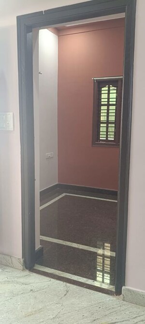 Room in 2 BHK Apartment at Yelahanka New Town – for Rent