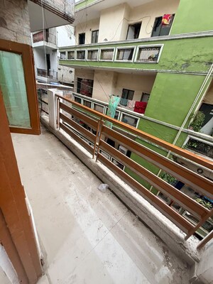 1 RK Builder Floor For Rent in Neb Sarai