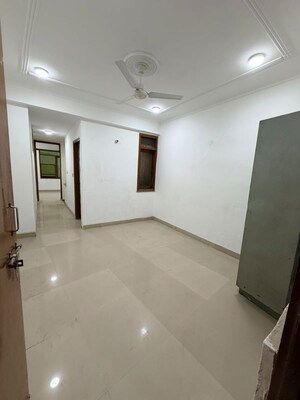 Room in 1 RK Builder Floor at Neb Sarai – for Rent