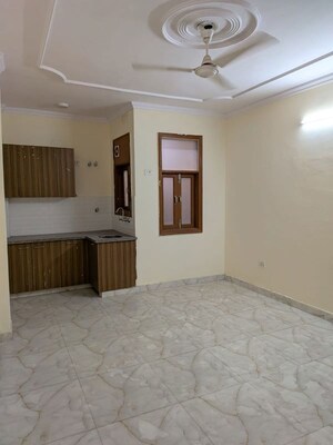 Room in 1 RK Builder Floor at Neb Sarai – for Rent