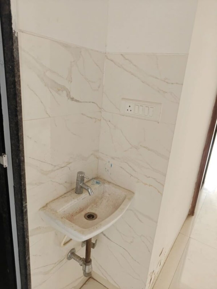 Bathroom, built-rock-mount-residency 2 Bedroom 1180 Sq.Ft. Apartment In Kalyan West Thane 10603676
