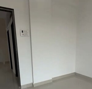 Furnished Amenities in 1 BHK Apartment at Chembur Gaothan, Chembur – for Sale