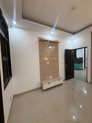 2 BHK Builder Floor For Sale in Pir Machalla
