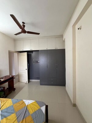 Room in 2 BHK Apartment at Manjeera Diamond Towers, Gopanpally – for Sale
