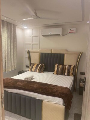 2 BHK Builder Floor For Rent in Chattarpur