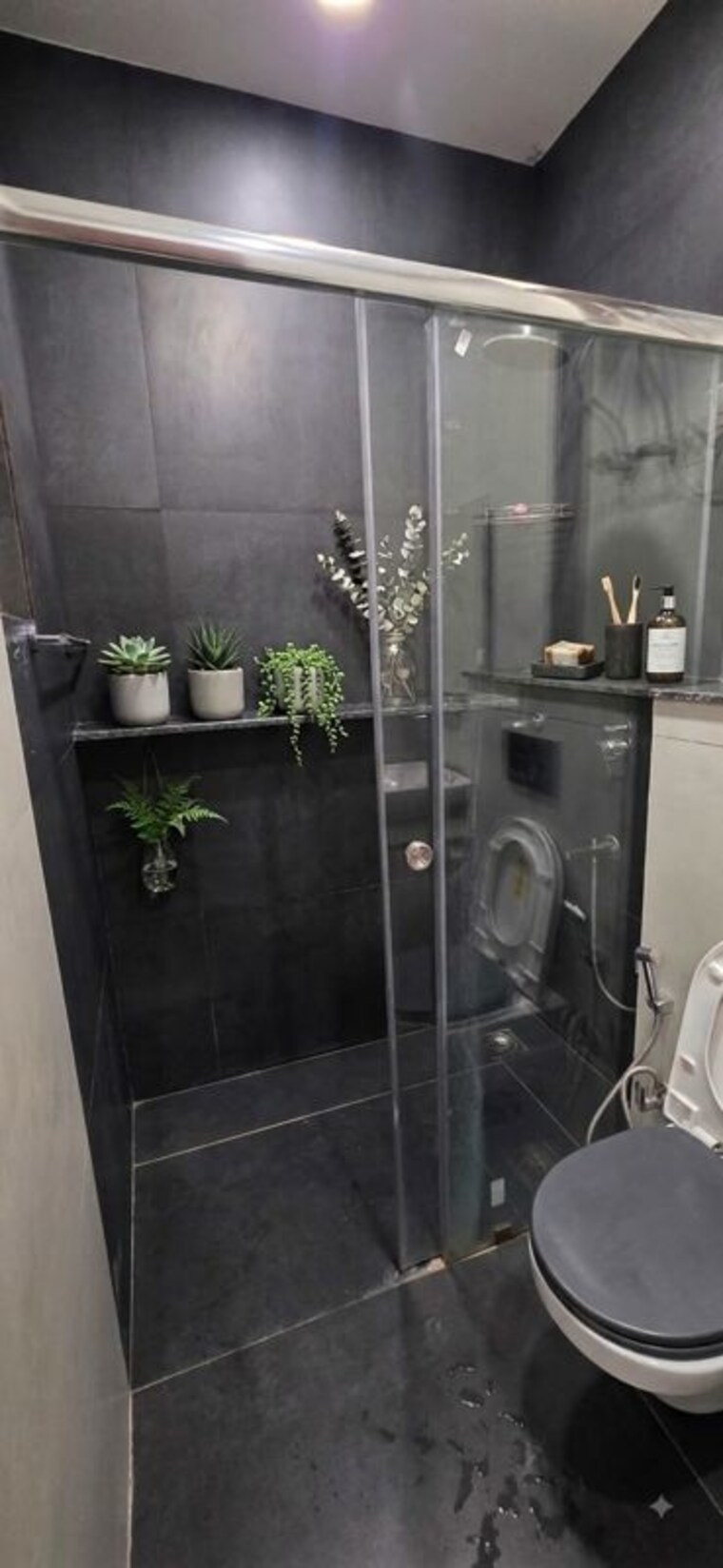 Bathroom, mrs-hi-greens 3 Bedroom 1850 Sq.Ft. Builder Floor In Kishanpura Zirakpur 10603708