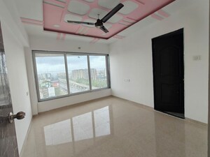 Room in 3 BHK Apartment at Grace Mass Metropolis, Chembur – for Rent