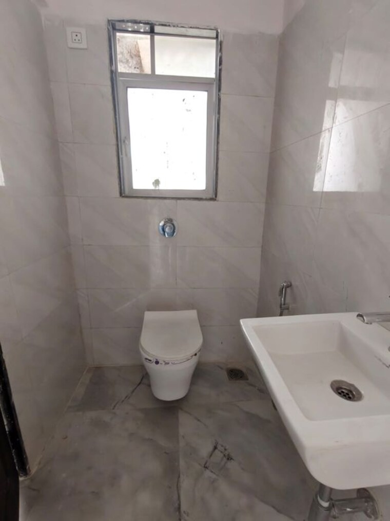 Bathroom, grace-mass-metropolis 3 Bedroom 1322 Sq.Ft. Apartment In Chembur Mumbai 10603715