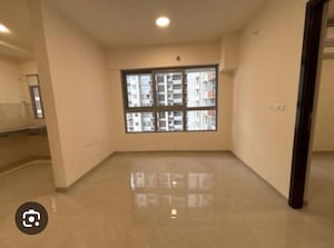 Room in 1 BHK Apartment at Piramal Vaikunth, Balkum Pada – for Rent