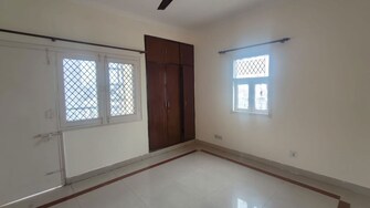 3 BHK Apartment For Rent in Madhur Jivan Apartment in Sector 56, Gurgaon