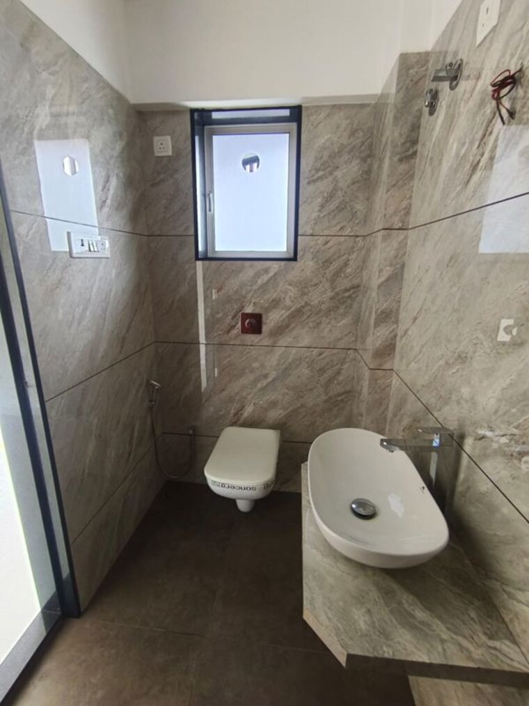 Bathroom, a-r-vintage 2 Bedroom 1020 Sq.Ft. Apartment In Chembur Mumbai 10603753