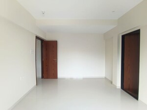 Room in 2 BHK Apartment at A R Vintage, Chembur – for Rent