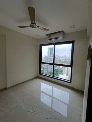 Room in 3 BHK Apartment at Sejal Kajal Apartment, Goregaon West – for Rent