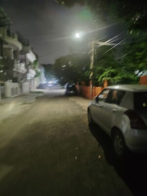 Parking in 6 BHK Independent House at Indira Nagar – for Sale