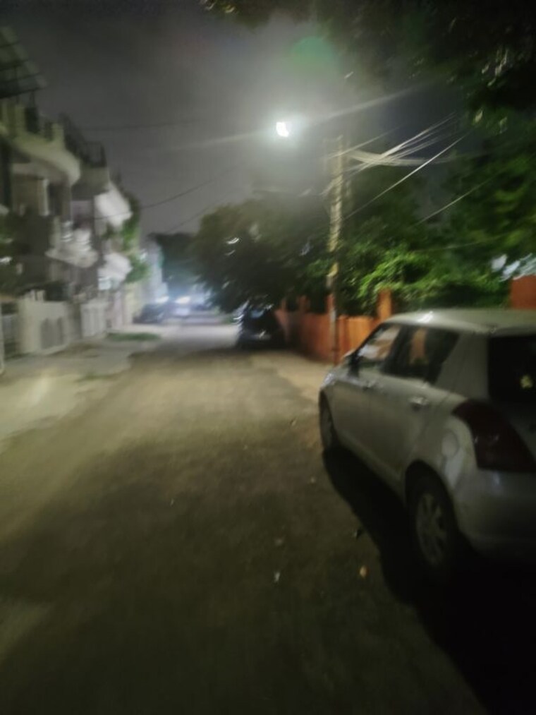  Parking, indira nagar 6 Bedroom 1650 Sq.Ft. Independent House In Indira Nagar Lucknow 10603846
