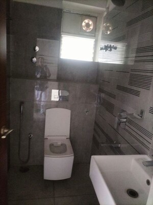Bathroom in 3 BHK Apartment at SS Residency Attapur, Attapur – for Rent