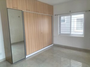 Room in 3 BHK Apartment at SS Residency Attapur, Attapur – for Rent