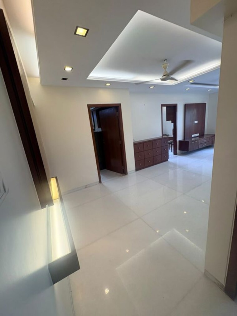 Room, falcon-castle 3 Bedroom 1300 Sq.Ft. Apartment In Lower Parel Mumbai 10603893