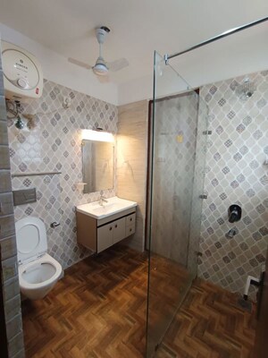 Bathroom in 4 BHK Apartment at DLF The Ultima, Sector 81 – for Sale