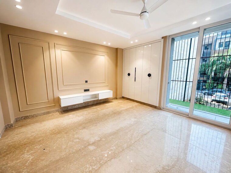 Room, dlf-the-ultima 4 Bedroom 3000 Sq.Ft. Apartment In Sector 81 Gurgaon 10603905