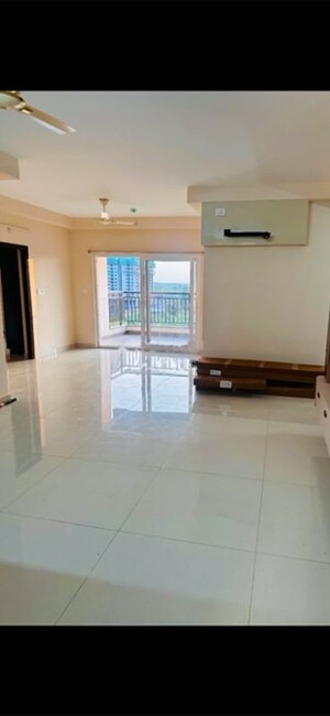Room in 3 BHK Apartment at ASBL Spire, Kokapet – for Rent