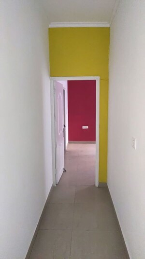 Room in 4 BHK Apartment at Aditya Palm Court, Vip Road – for Rent
