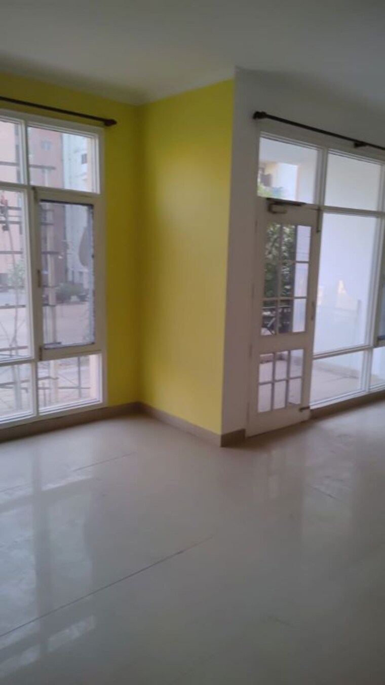Room, aditya-palm-court 4 Bedroom 2250 Sq.Ft. Apartment In Vip Road Zirakpur 10603906