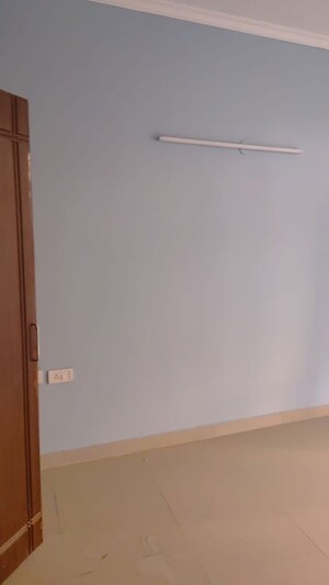 Room in 4 BHK Apartment at Aditya Palm Court, Vip Road – for Rent