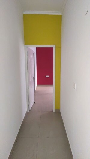 Room in 4 BHK Apartment at Aditya Palm Court, Vip Road – for Rent