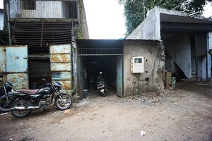  Warehouse For Sale in Rakhial